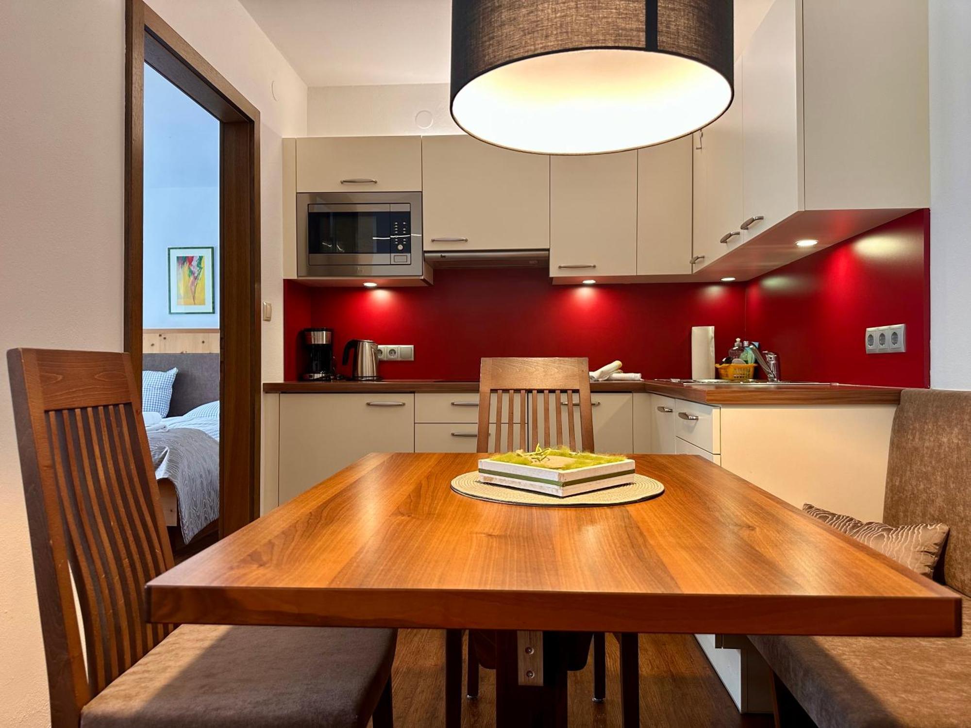 Aktiv Apartments ロイタシュ エクステリア 写真