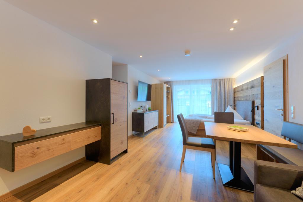 Aktiv Apartments ロイタシュ エクステリア 写真
