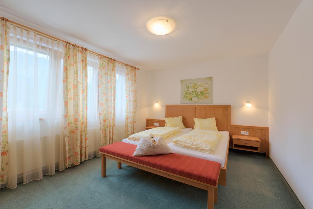 Aktiv Apartments ロイタシュ エクステリア 写真